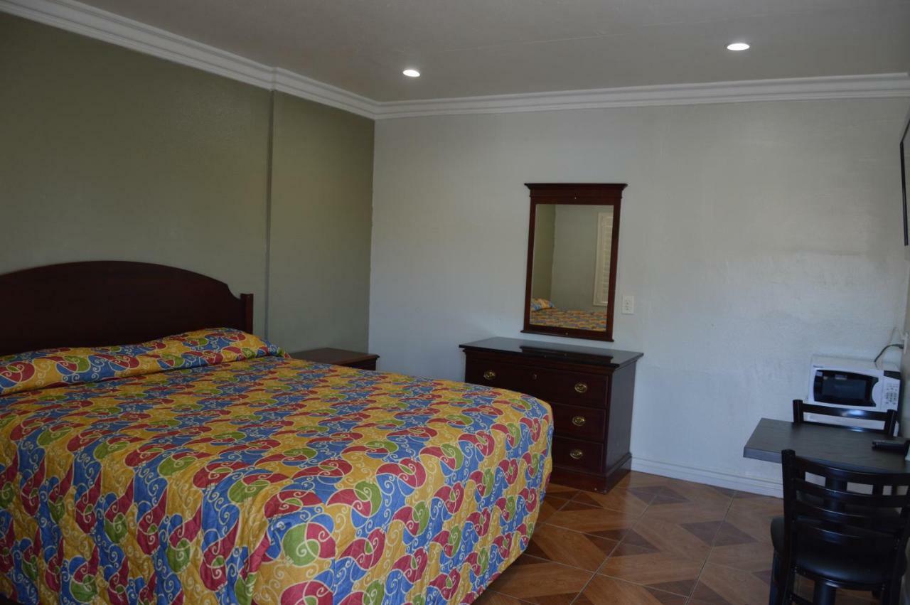 Hotel El Rey Gardena